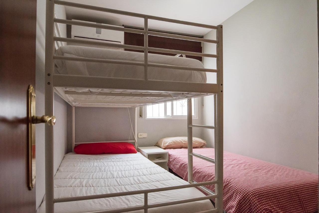 Malagaonbeach 1 - Two Bedrooms - Up To 3 People - 10 Meters Beach Kültér fotó