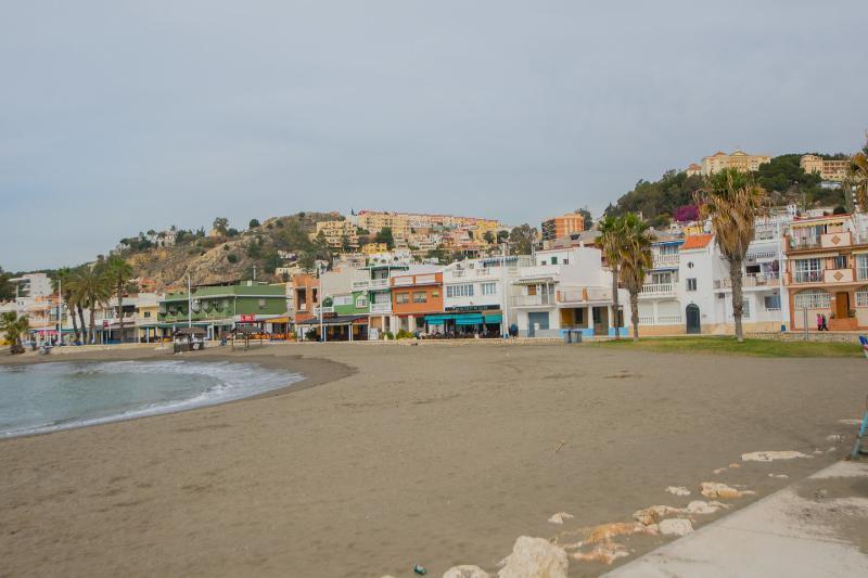 Malagaonbeach 1 - Two Bedrooms - Up To 3 People - 10 Meters Beach Szoba fotó